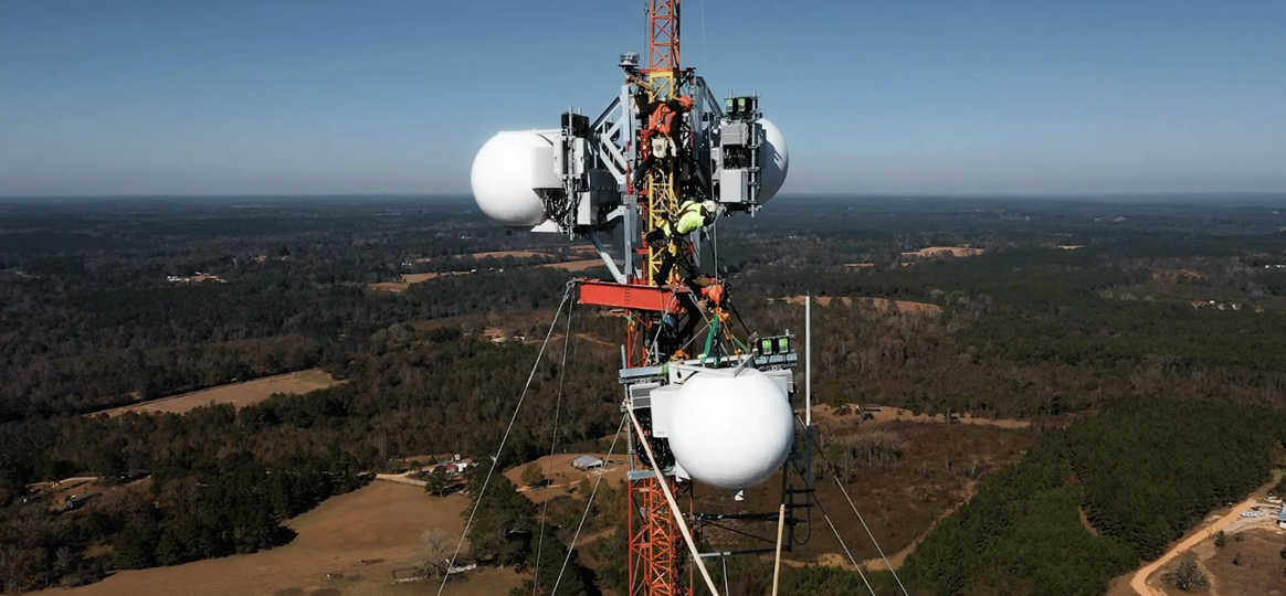 Zurich teams up with Facebook Connectivity to build SuperCells in New Mexico and Mississippi.